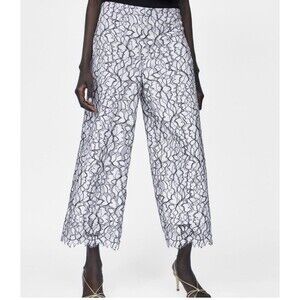 Zara Woman Colottes Wide  High Waist  Black And White Lace Size S